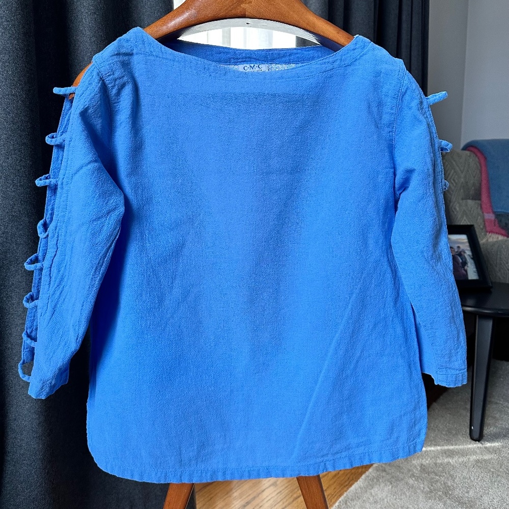 CMC by Color Me Cotton top cut out sleeves blue size small